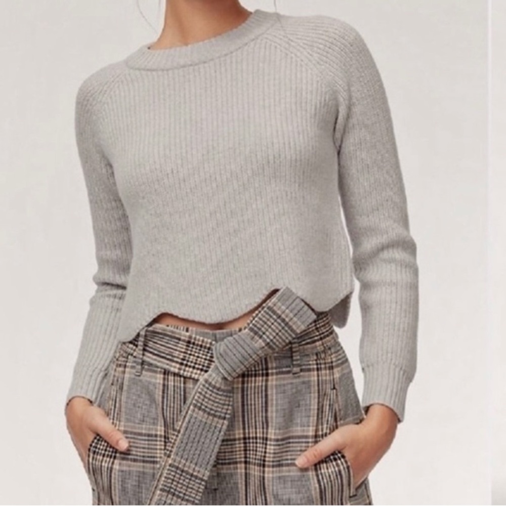 Sardou Sweater